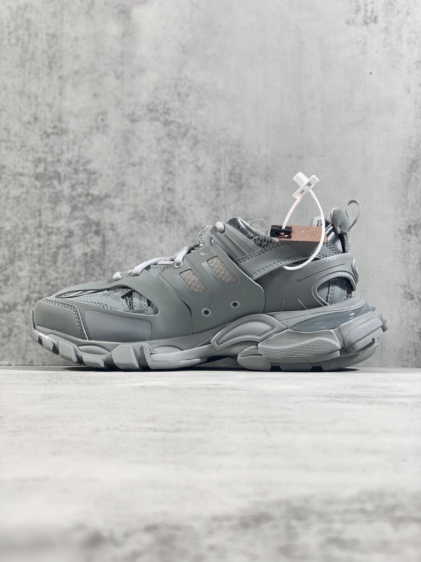 Basic Shoes M-l-s