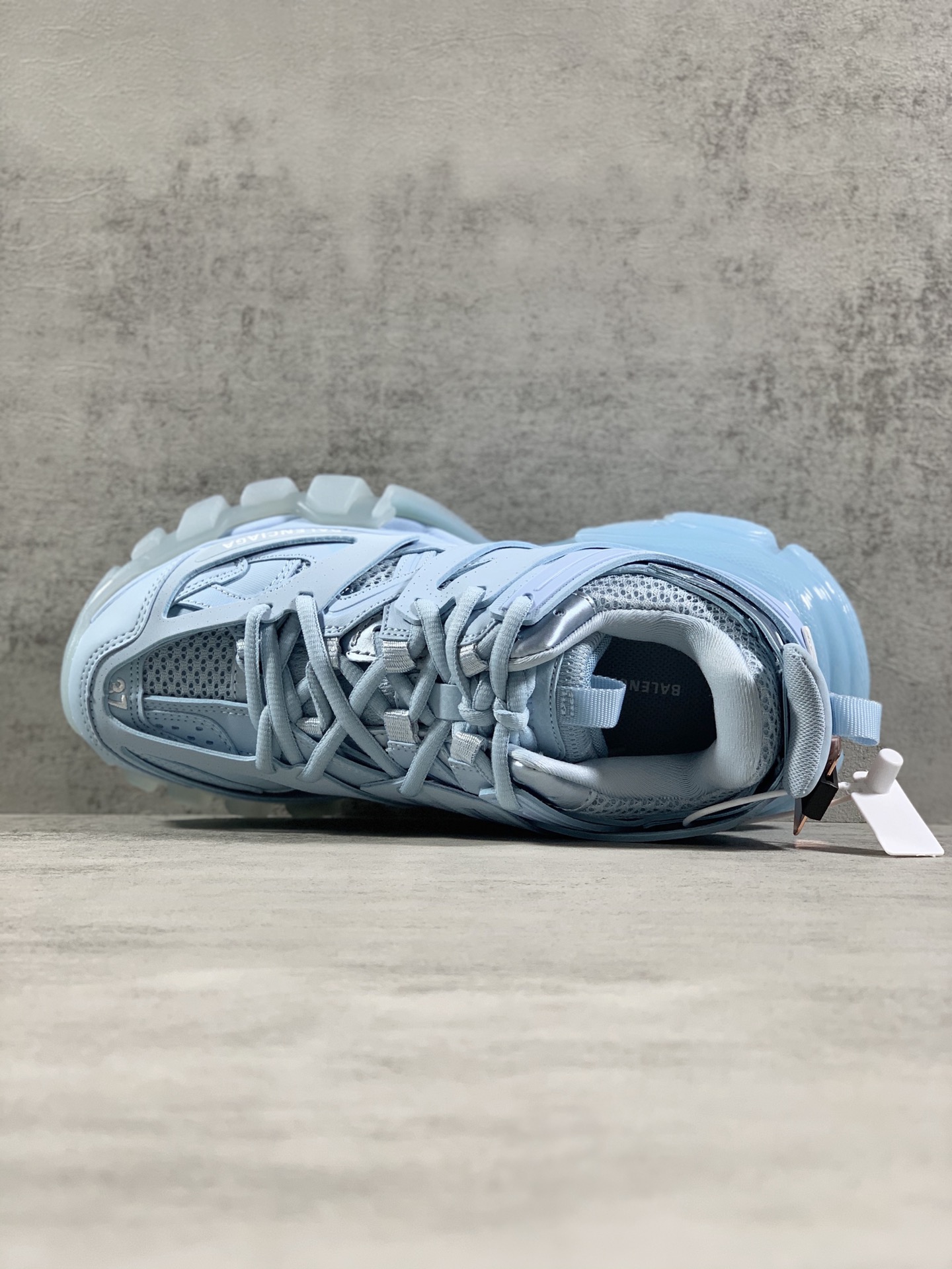 Basic Shoes M-l-s