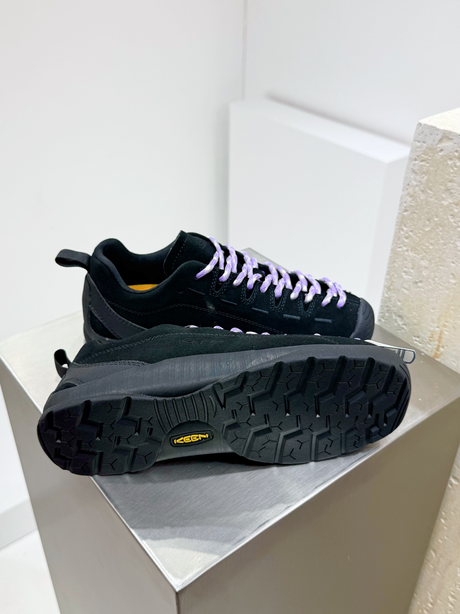 Male Sandals S