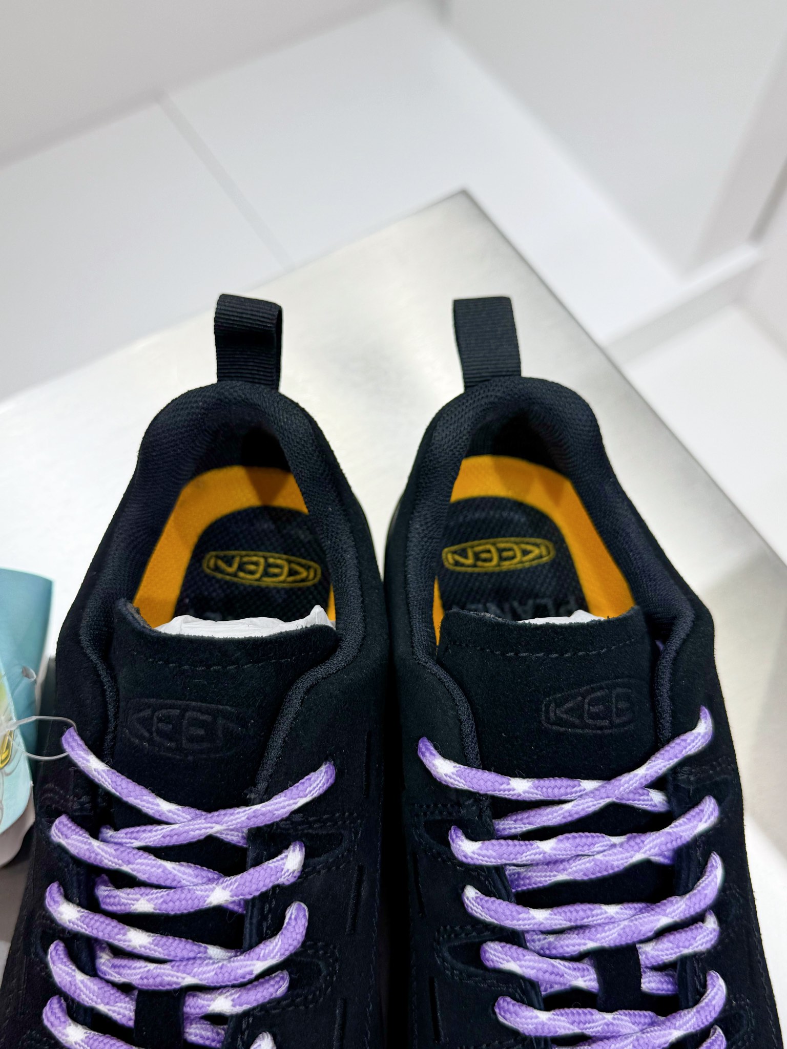 Male Sandals S