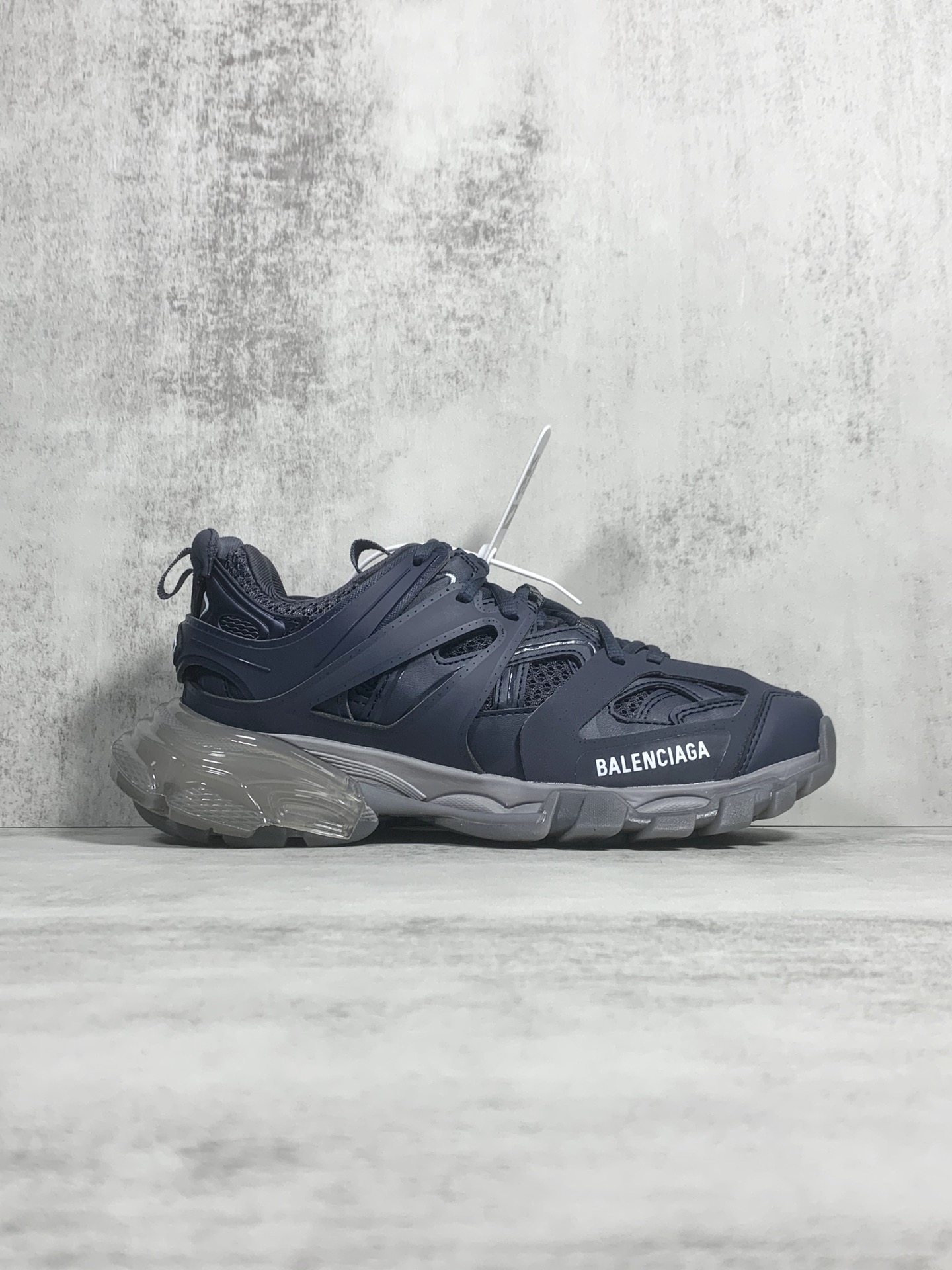 Basic Shoes M-l-s