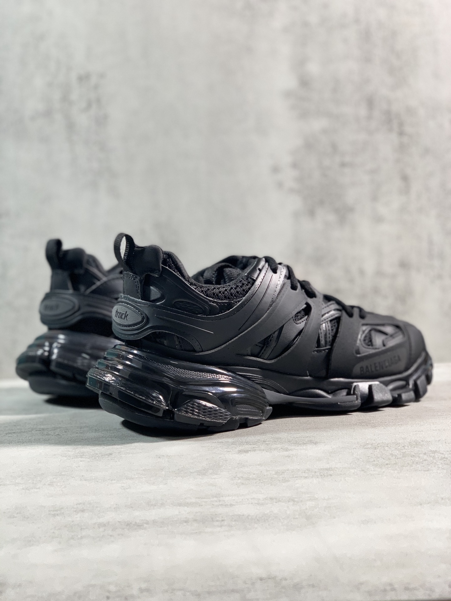 Basic Shoes M-l-s