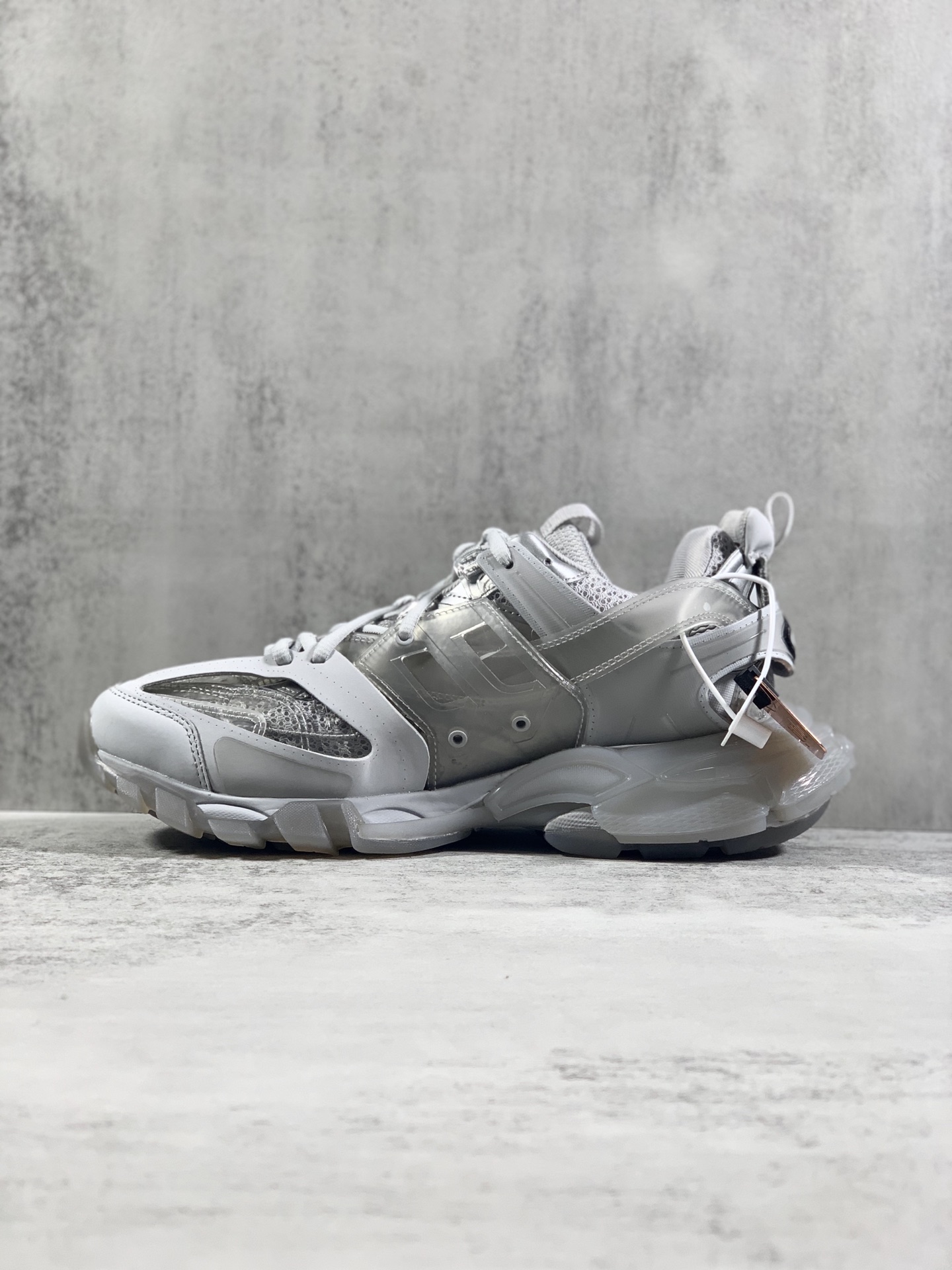 Basic Shoes M-l-s