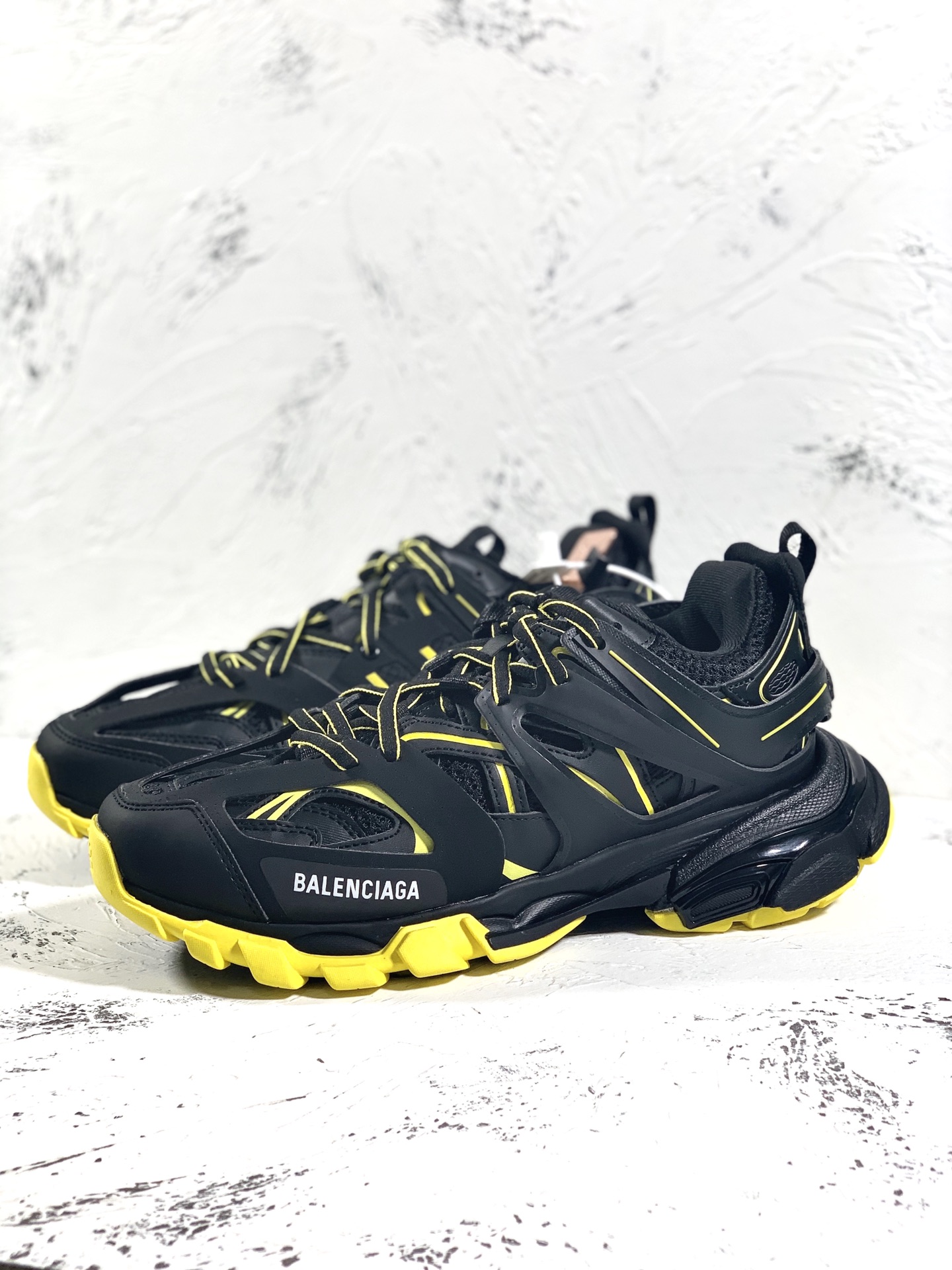Basic Shoes M-l-s