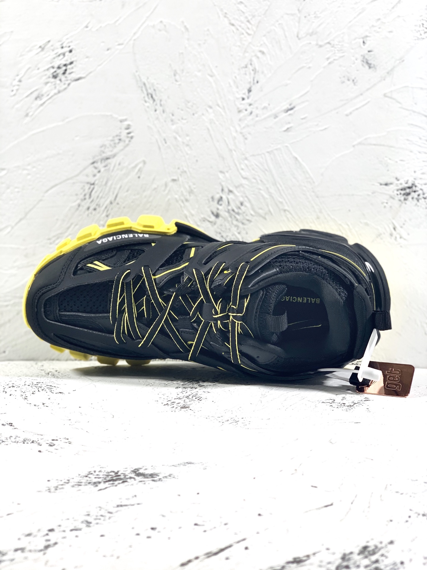Basic Shoes M-l-s