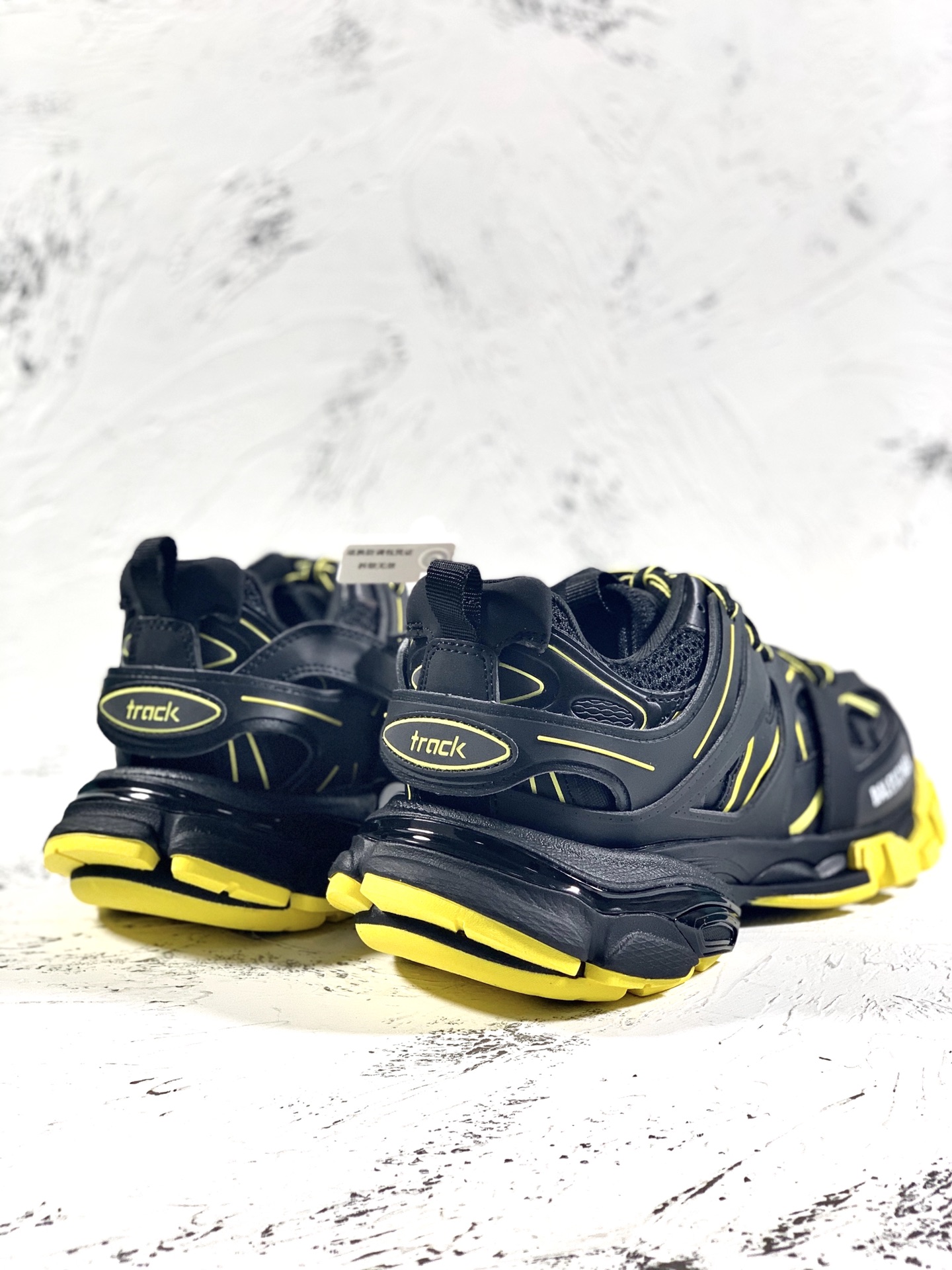 Basic Shoes M-l-s