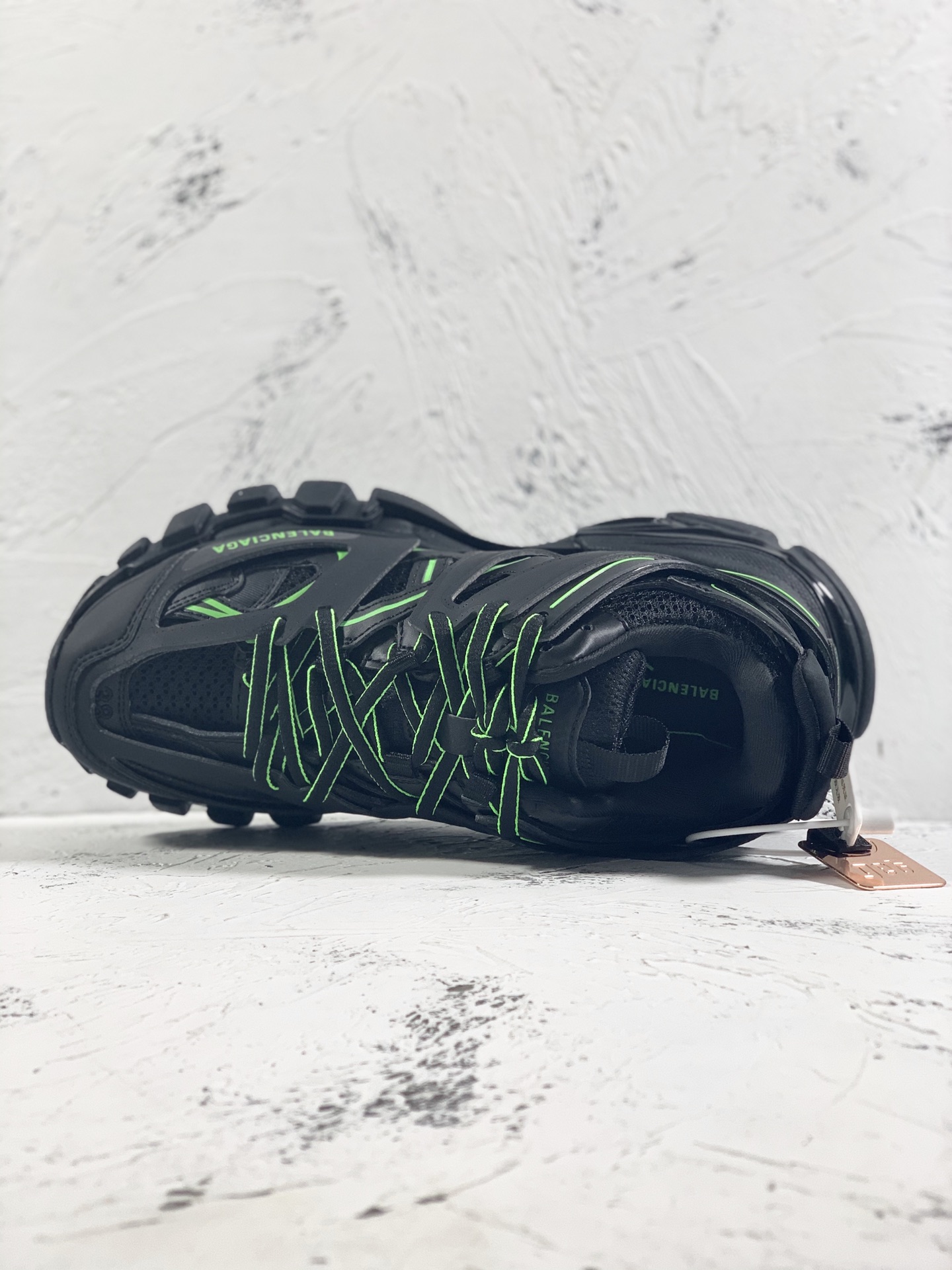 Basic Shoes M-l-s