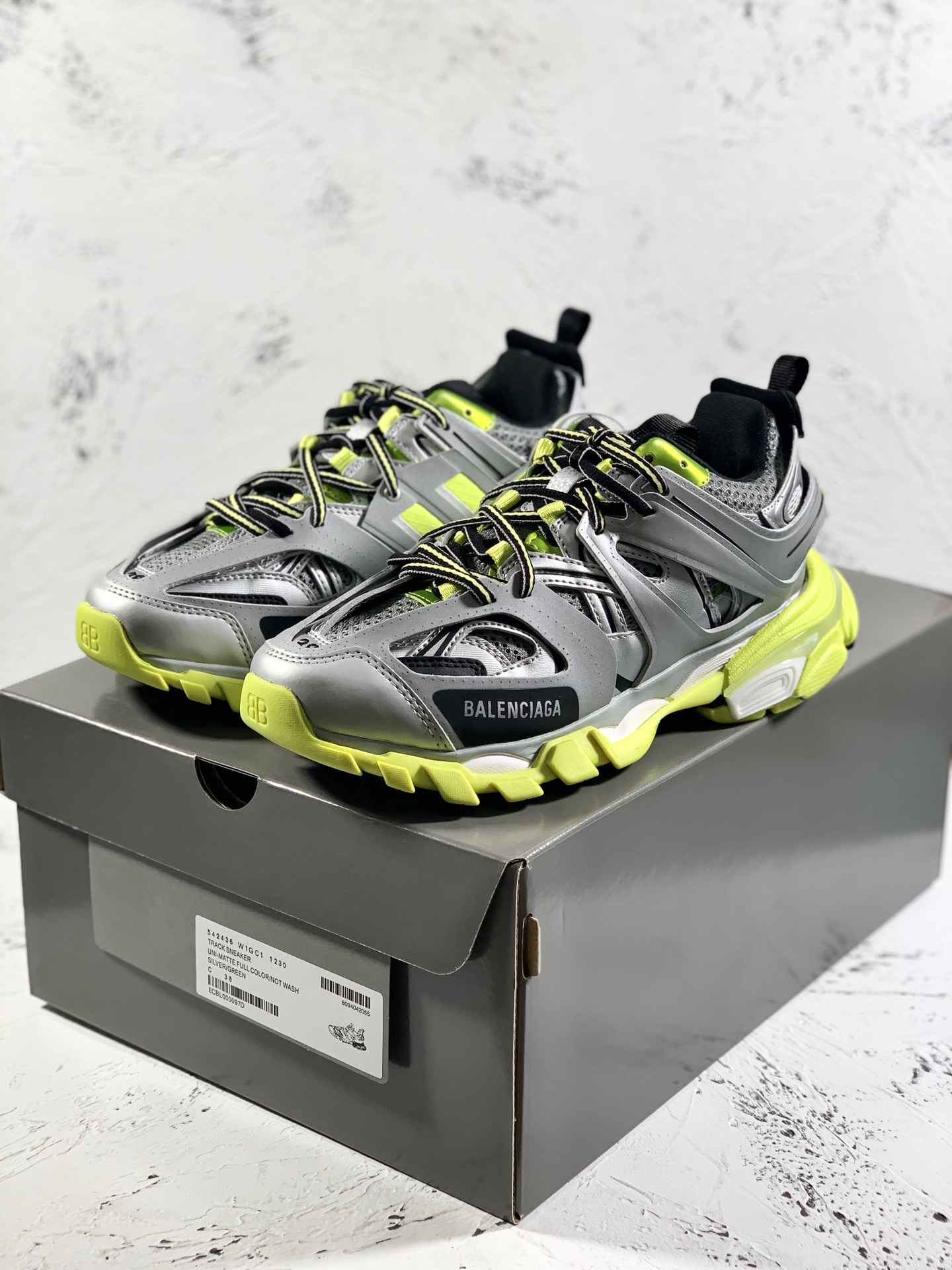 Basic Shoes M-l-s