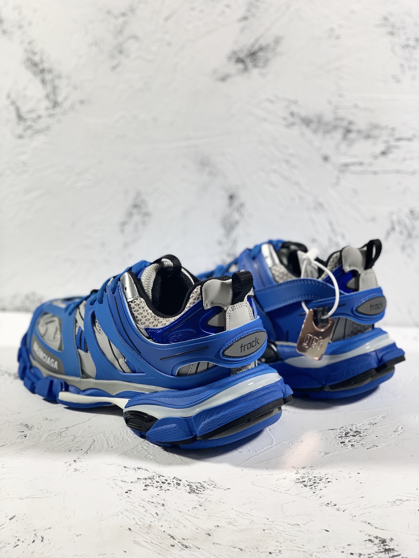 Basic Shoes M-l-s