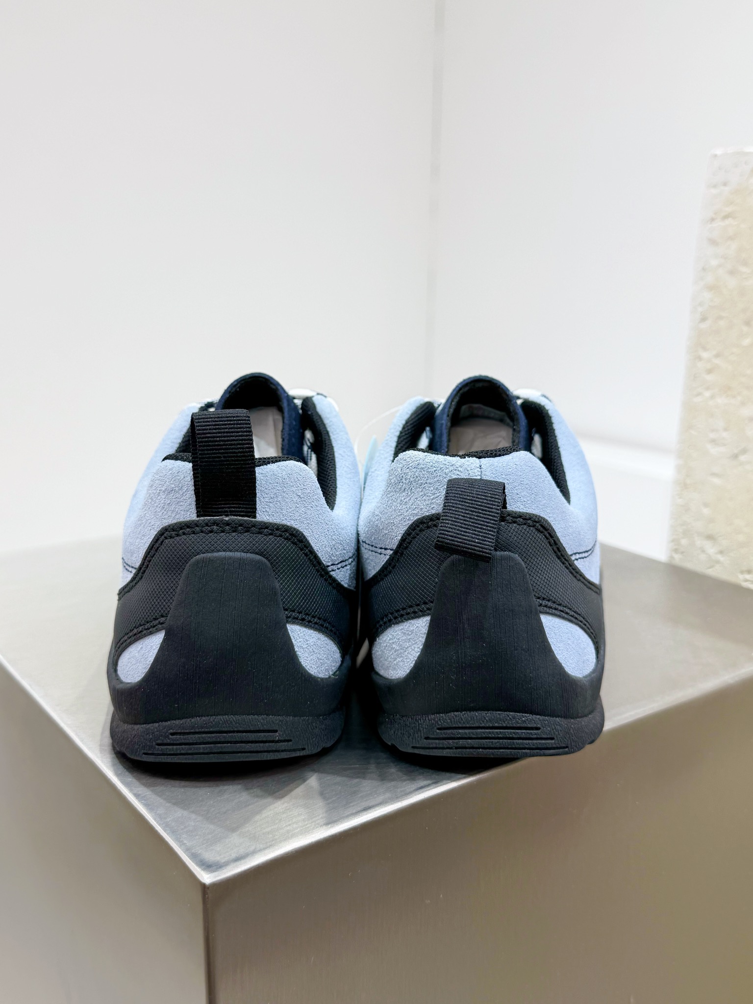 Male Sandals S