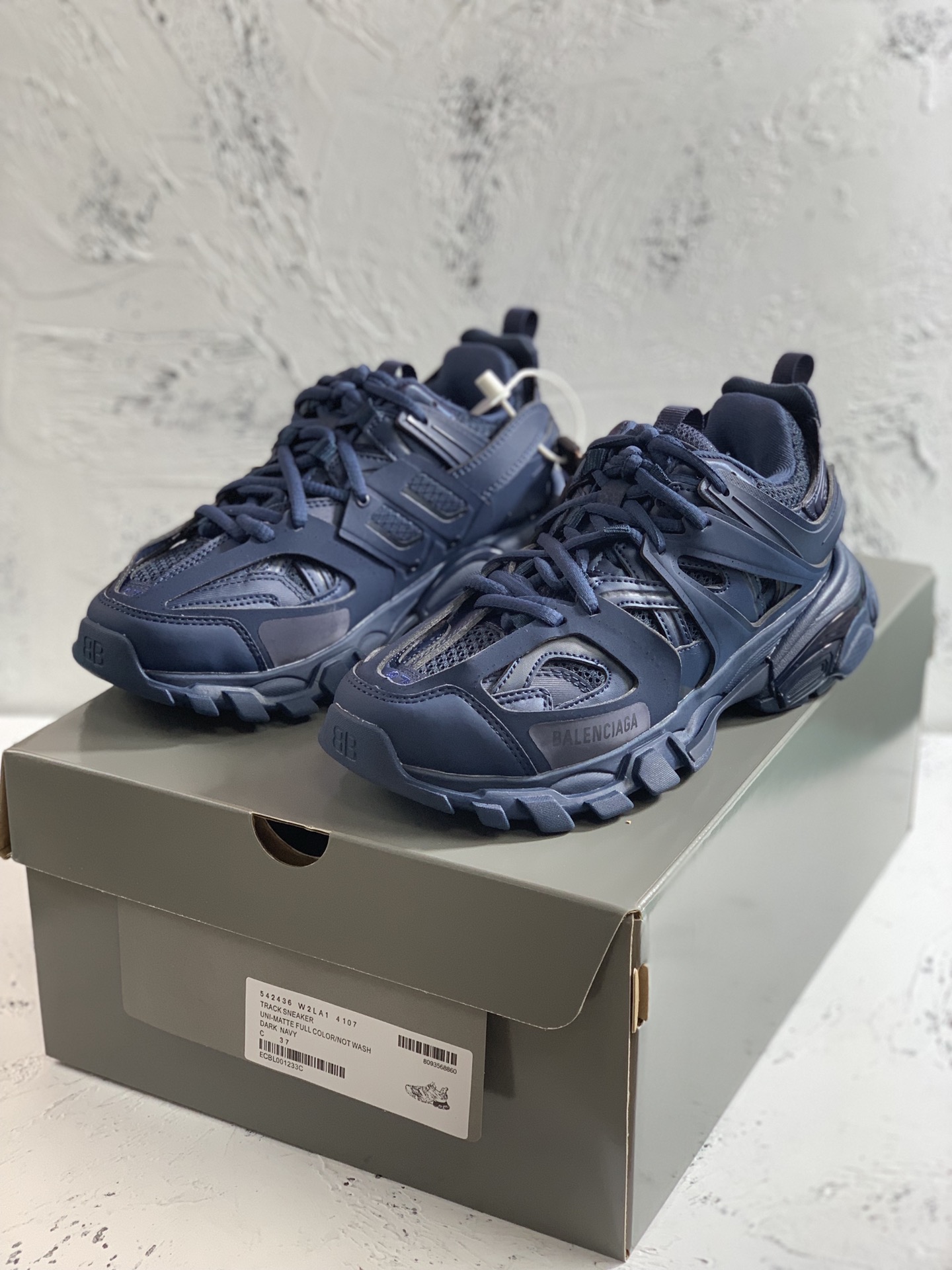 Basic Shoes M-l-s
