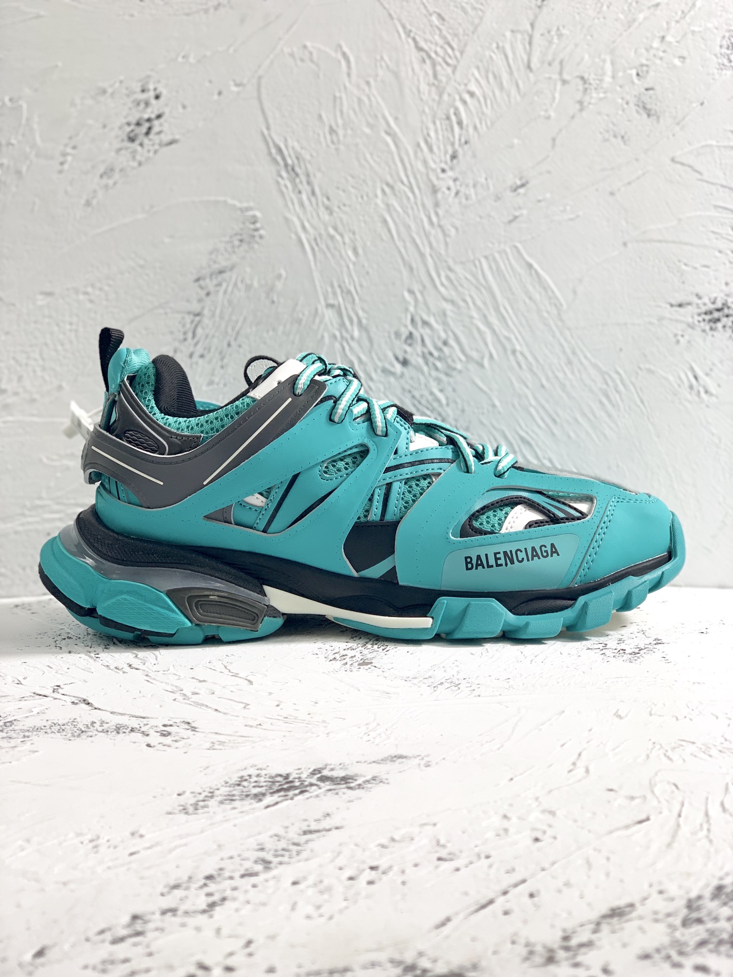 Basic Shoes M-l-s