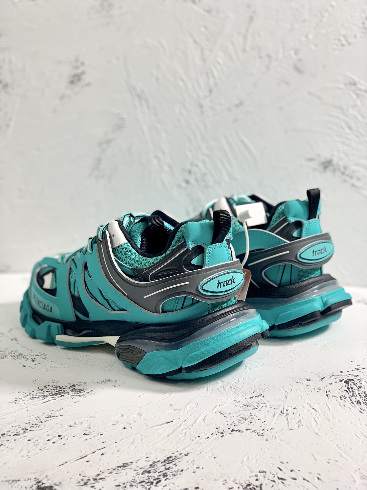 Basic Shoes M-l-s
