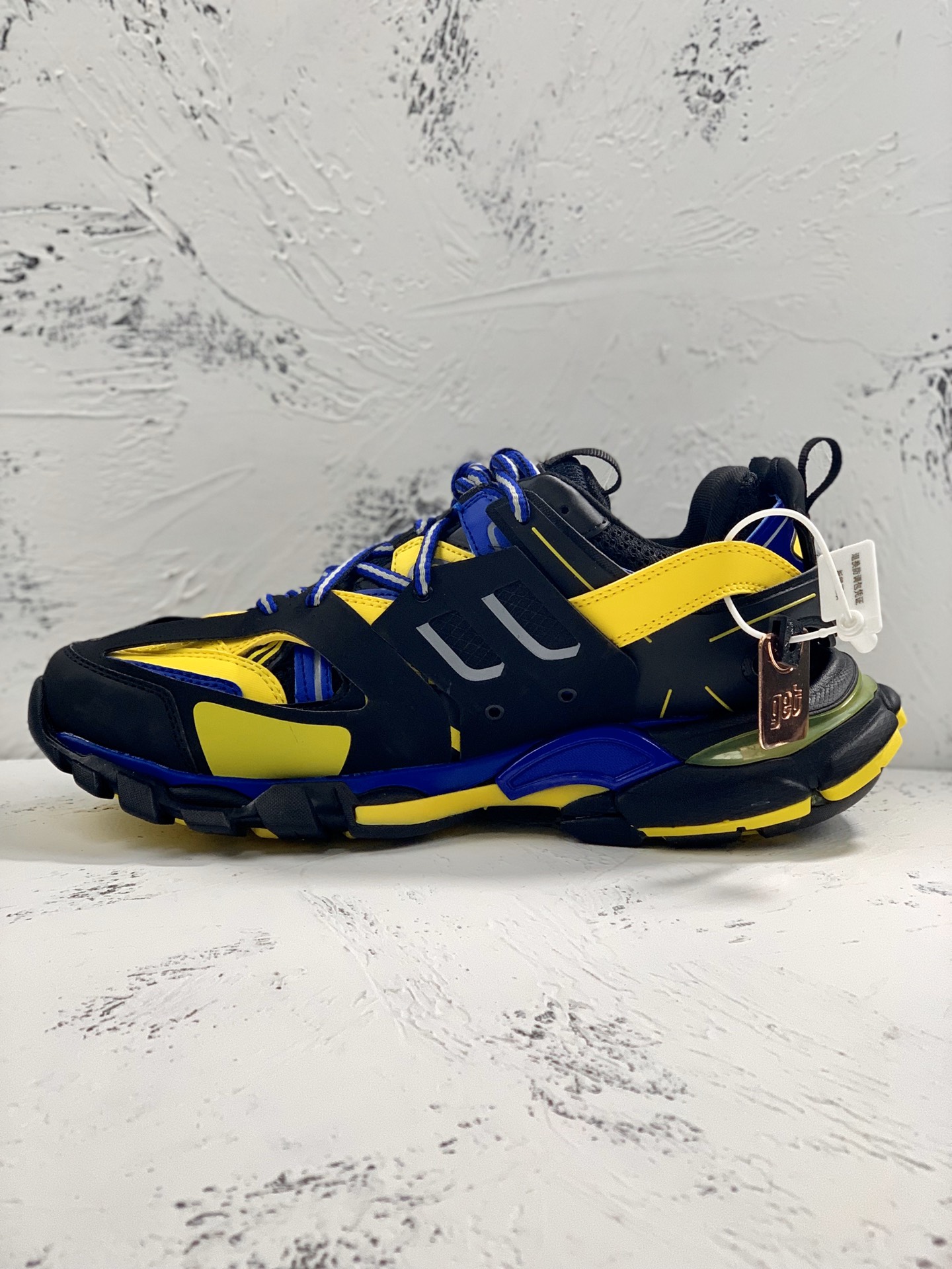 Basic Shoes M-l-s