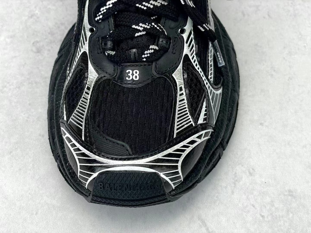 Basic Shoes Xl
