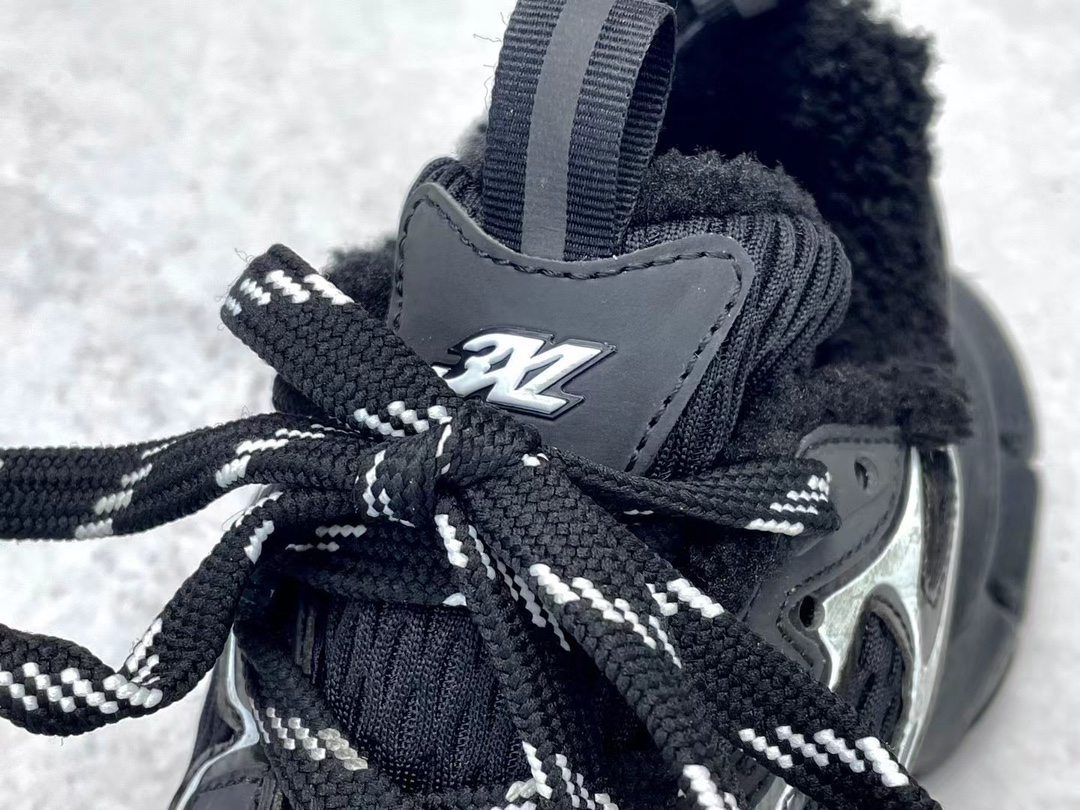Basic Shoes Xl