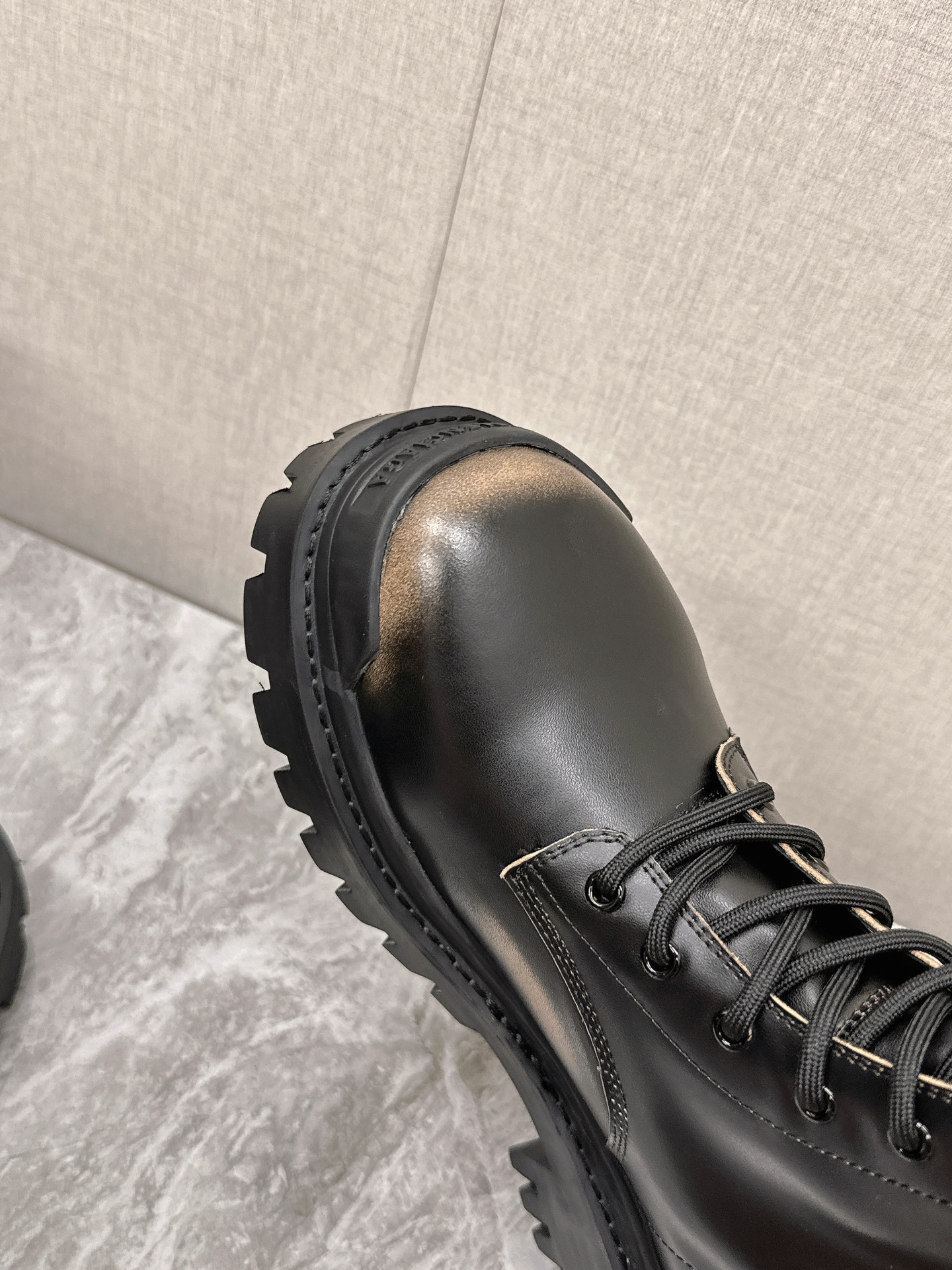 Male Basic Shoes Black L-s