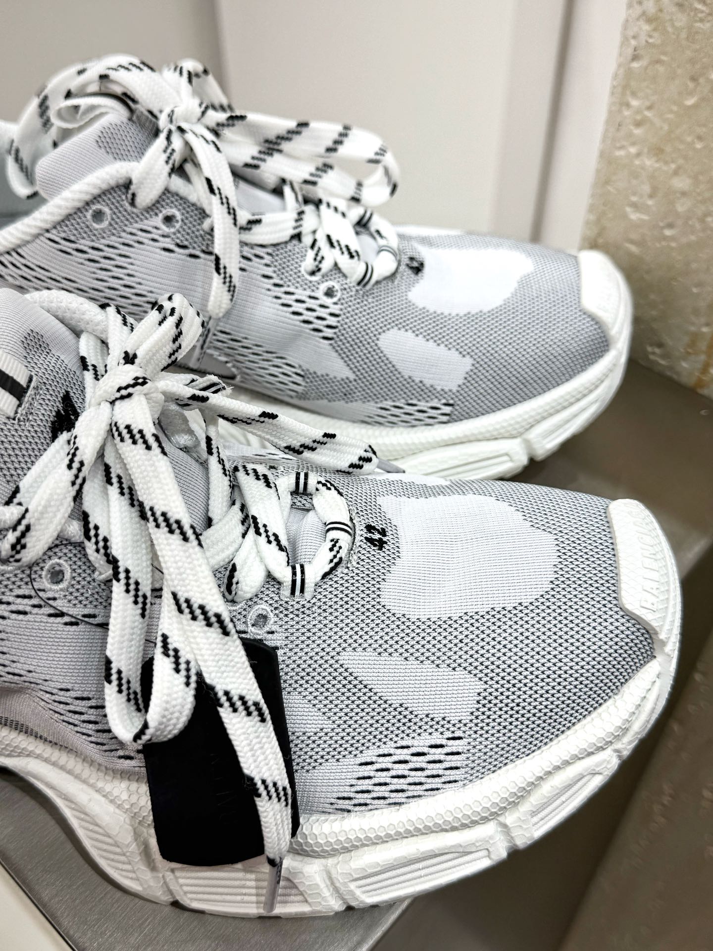 Balenciaga Basic Shoes M-l-s