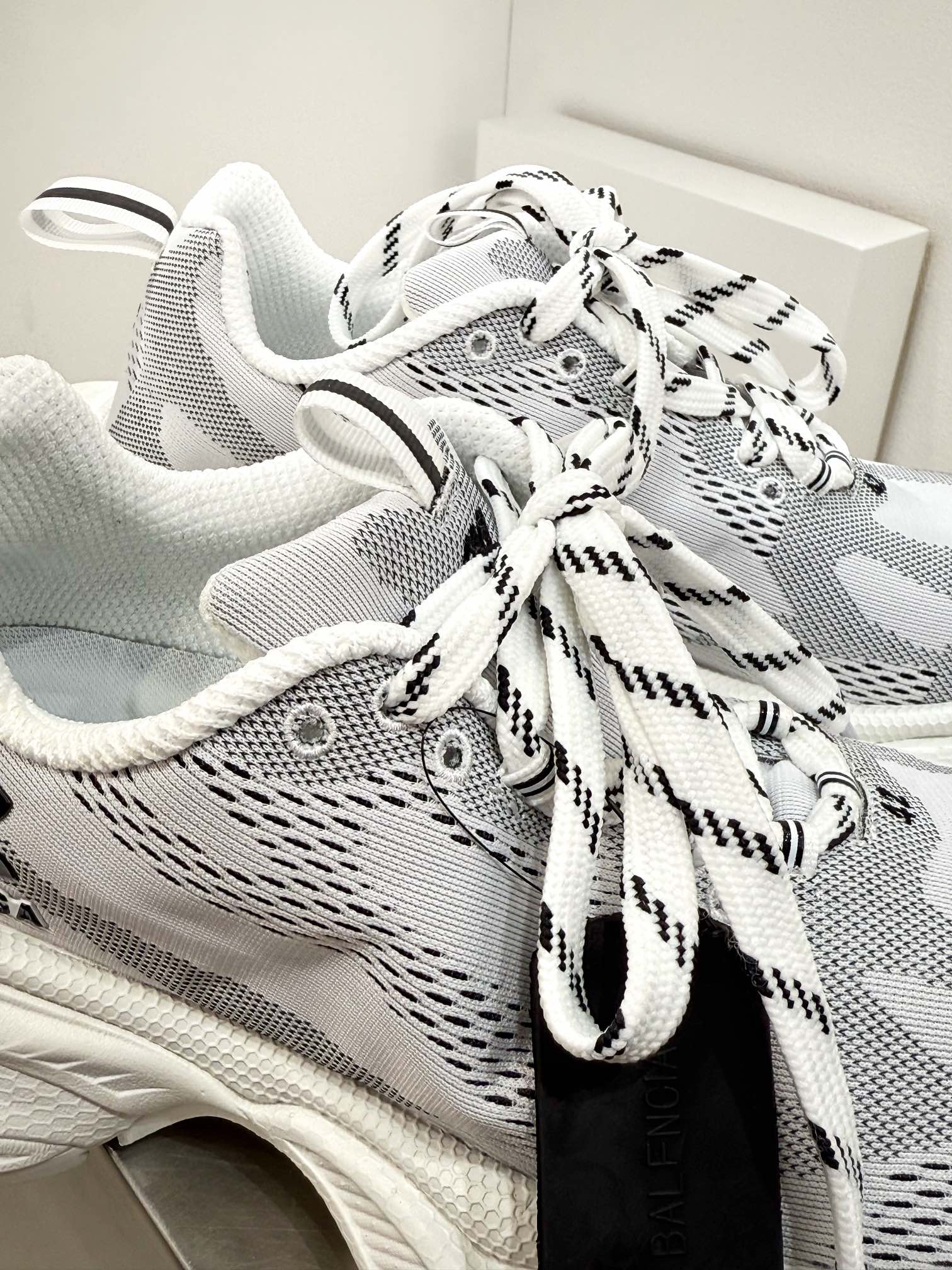 Balenciaga Basic Shoes M-l-s