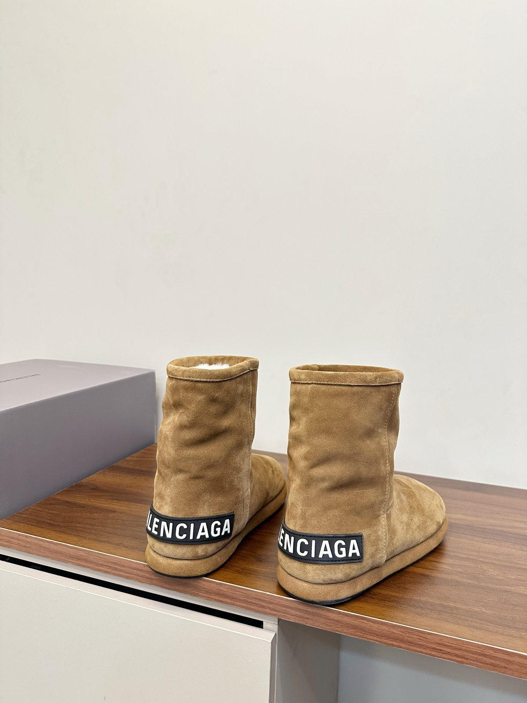 Balenciaga Female Boots L-s