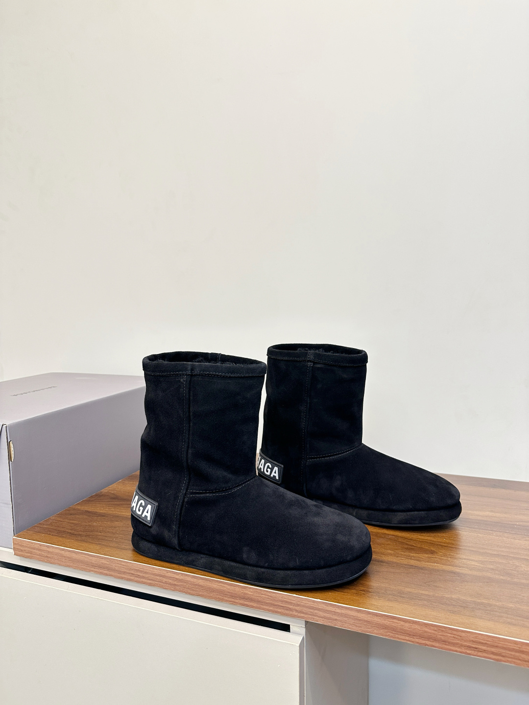 Balenciaga Female Boots L-s