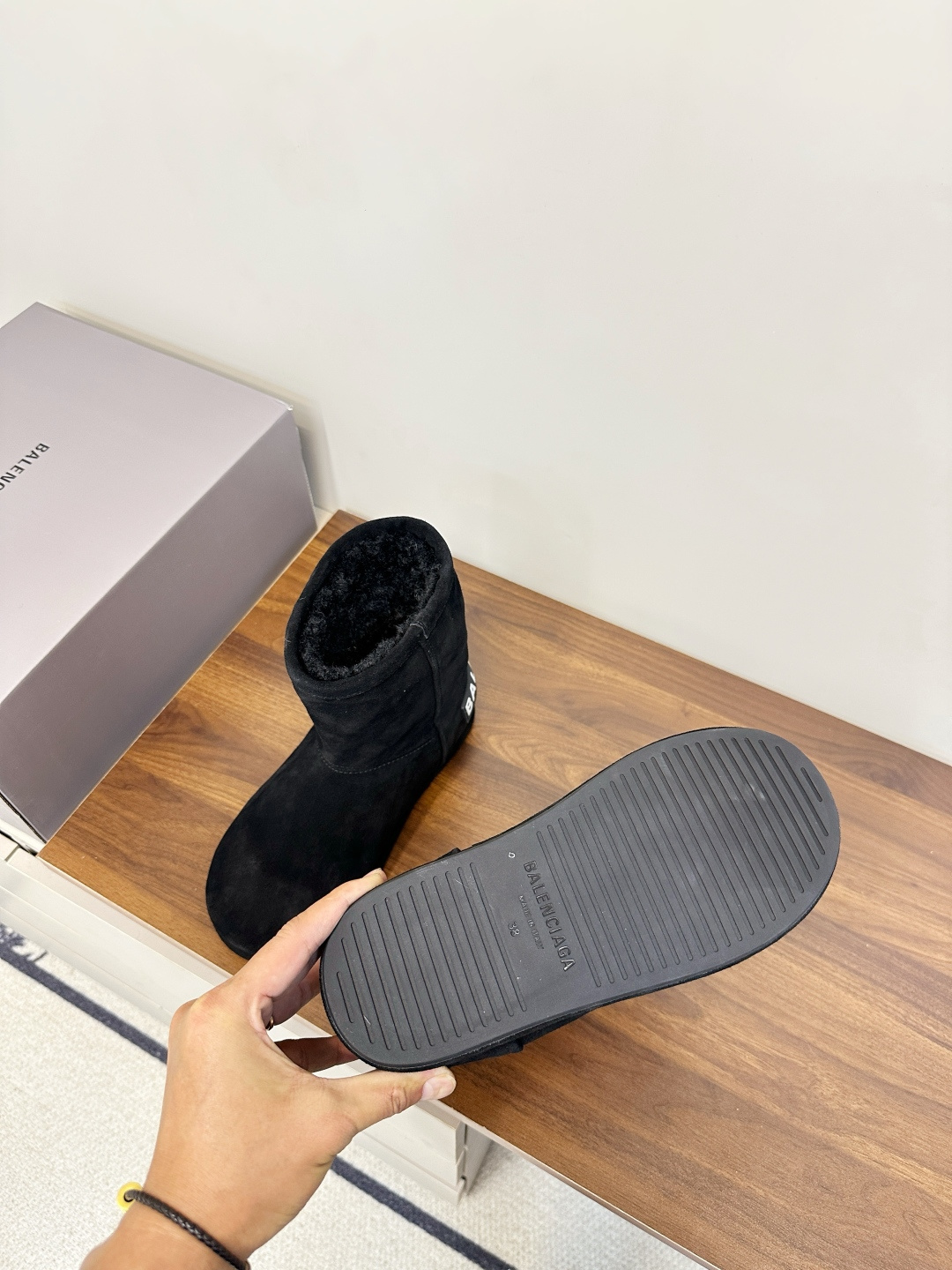 Balenciaga Female Boots L-s