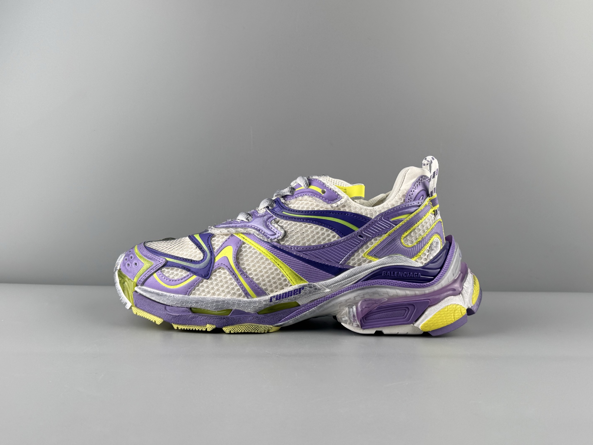 Balenciaga Basic Shoes L-s