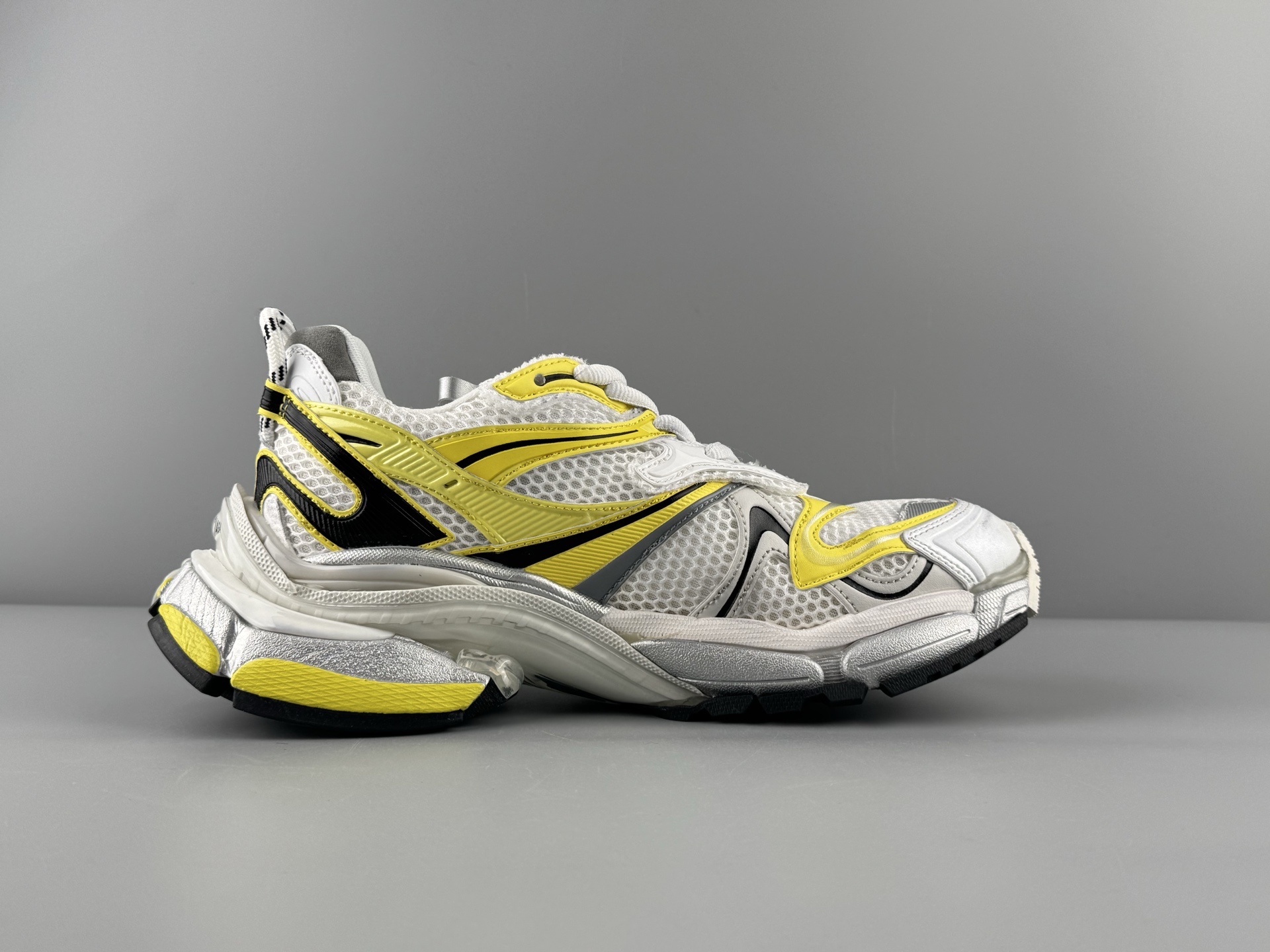 Balenciaga Basic Shoes L-s