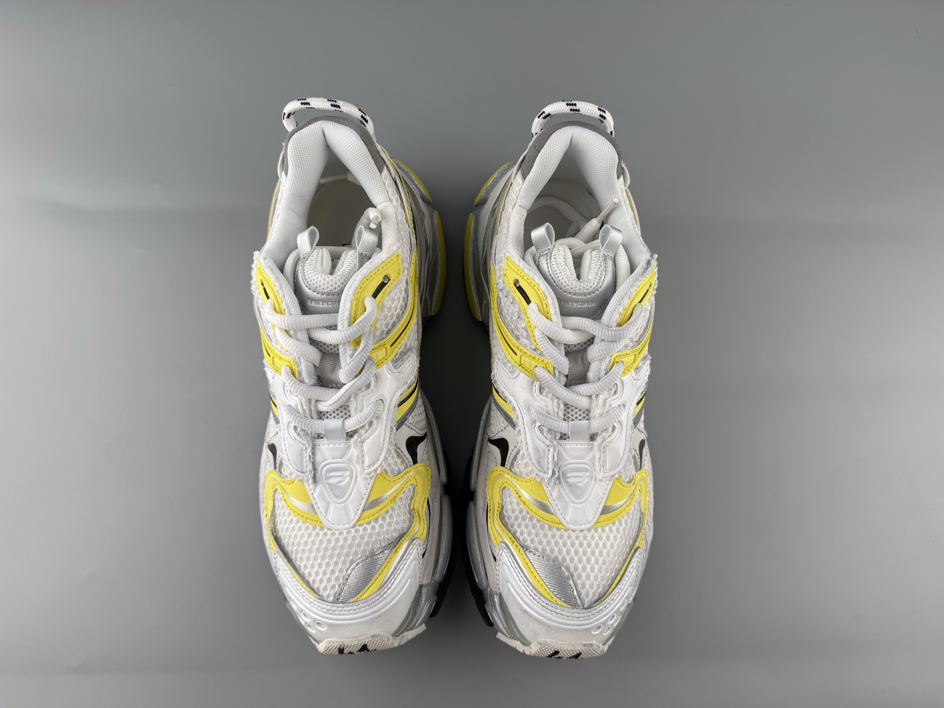 Balenciaga Basic Shoes L-s