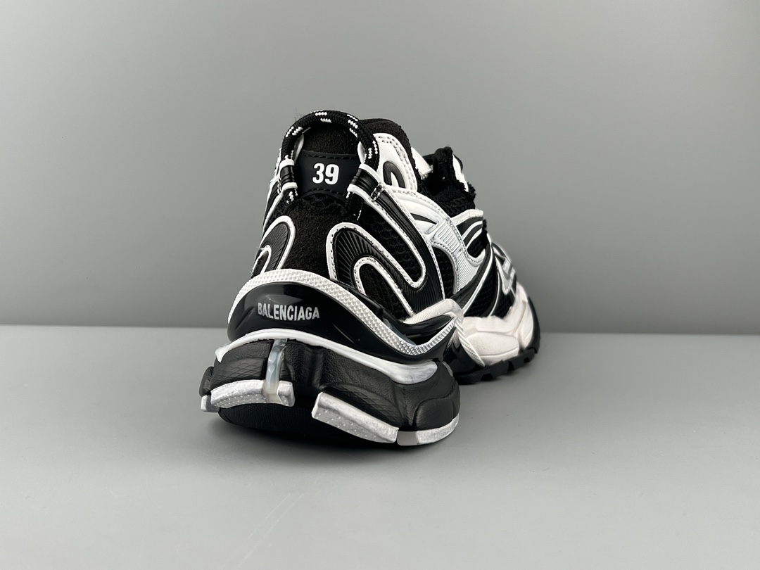 Balenciaga Basic Shoes L-s