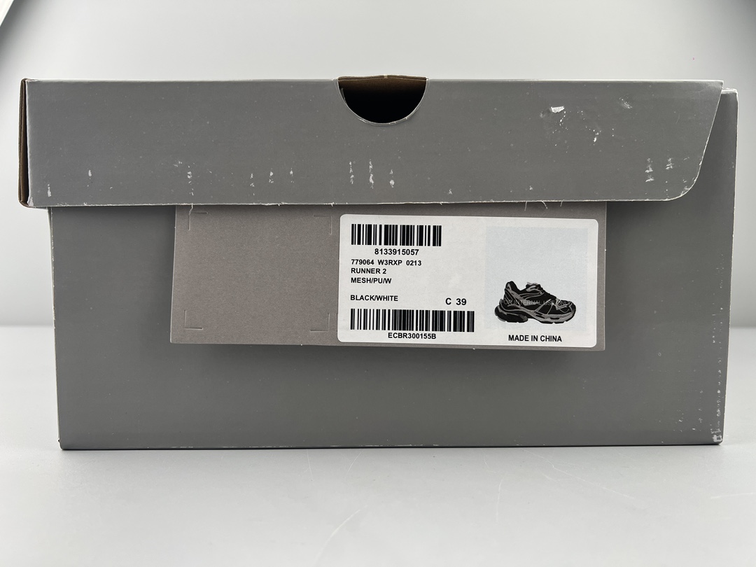 Balenciaga Basic Shoes L-s