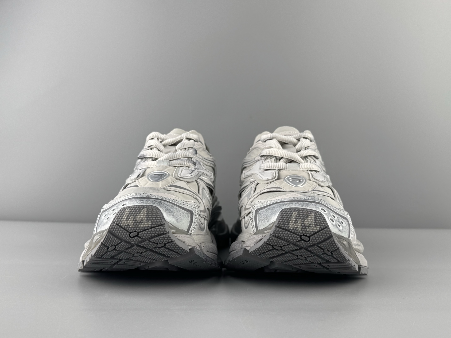 Balenciaga Basic Shoes L-s