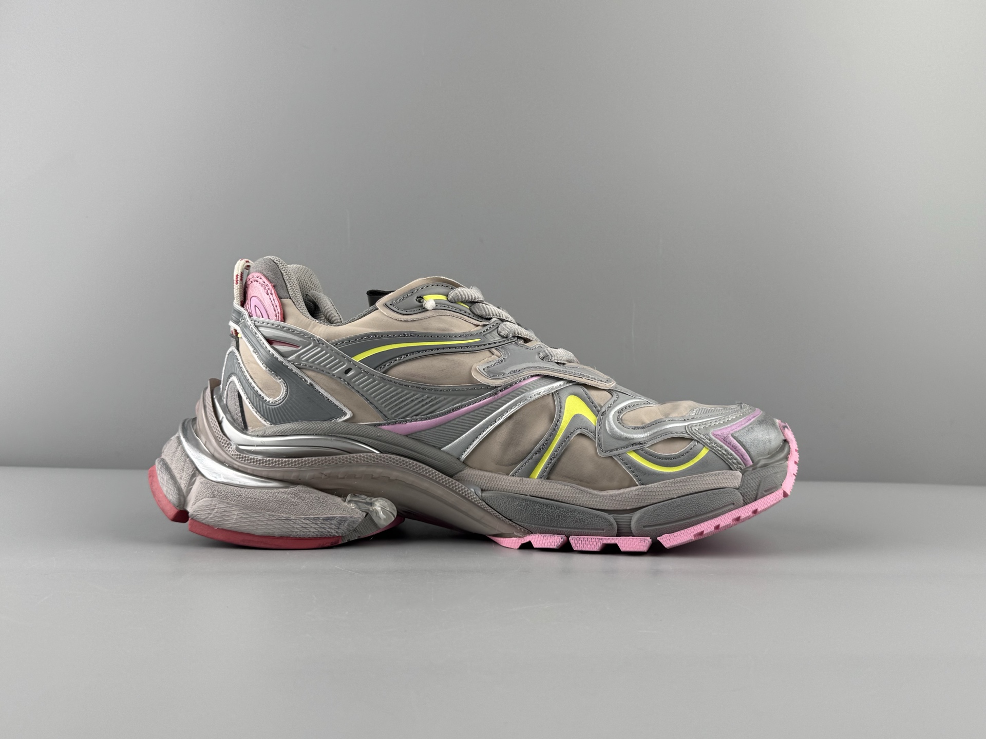Balenciaga Basic Shoes L-s