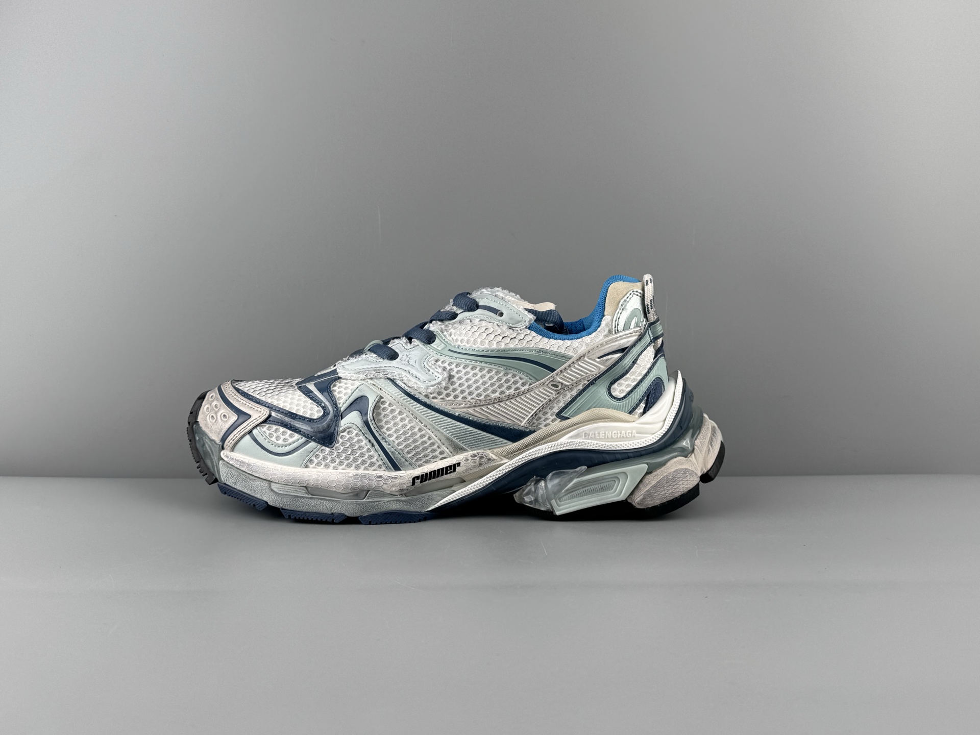 Balenciaga Basic Shoes L-s