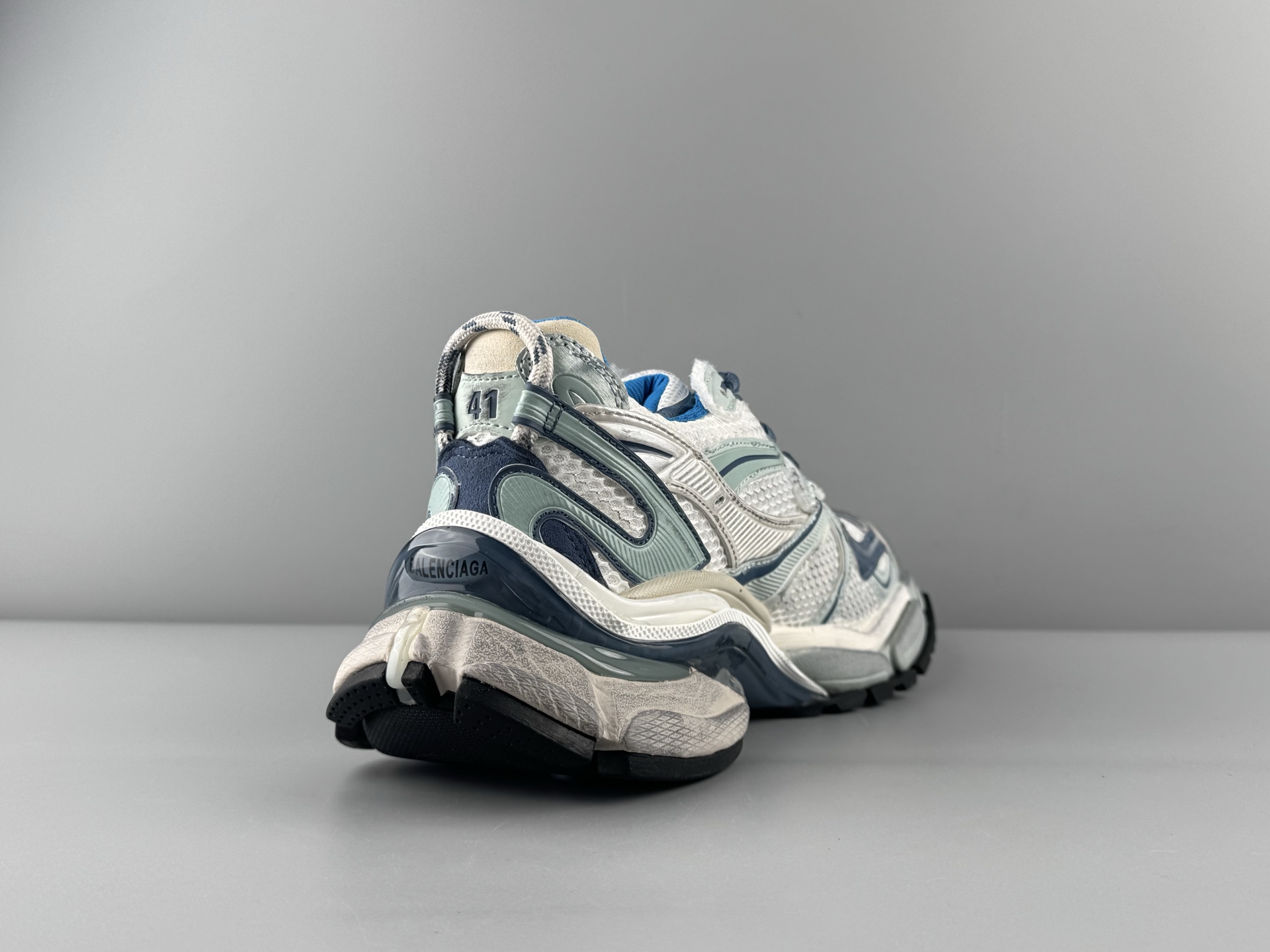 Balenciaga Basic Shoes L-s