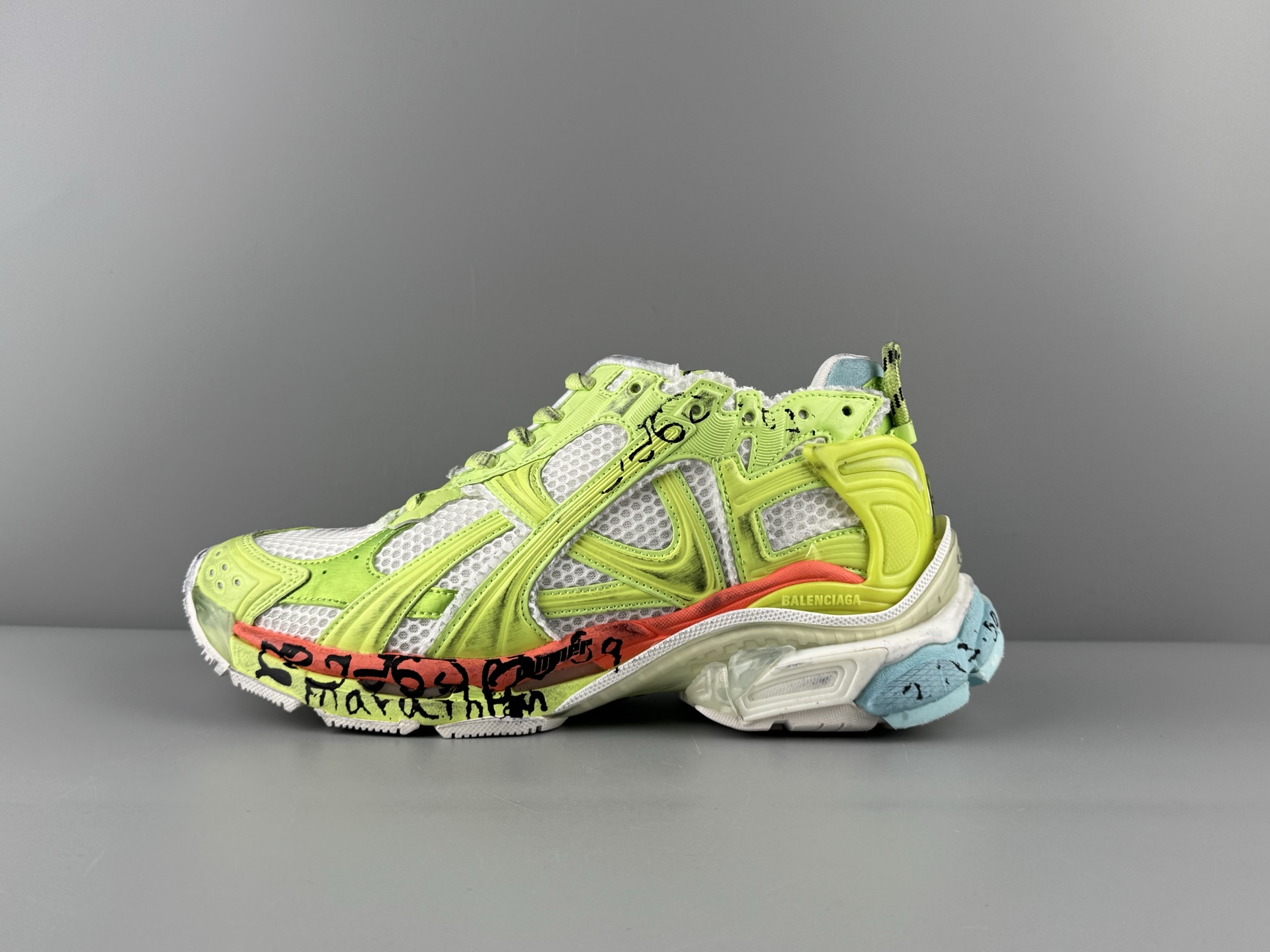 Balenciaga Basic Shoes L-s
