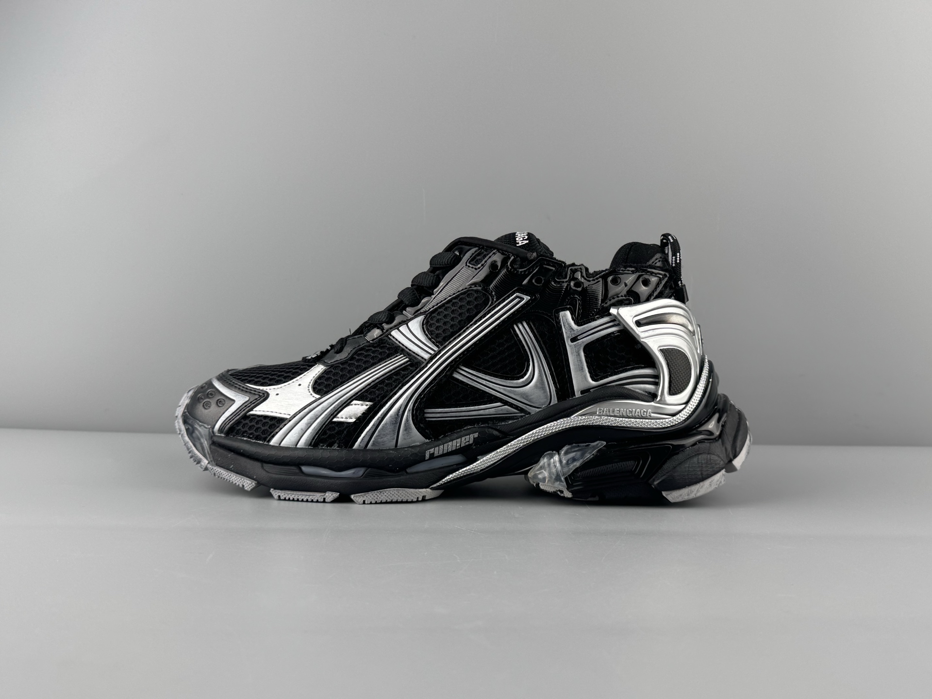 Balenciaga Basic Shoes L-s