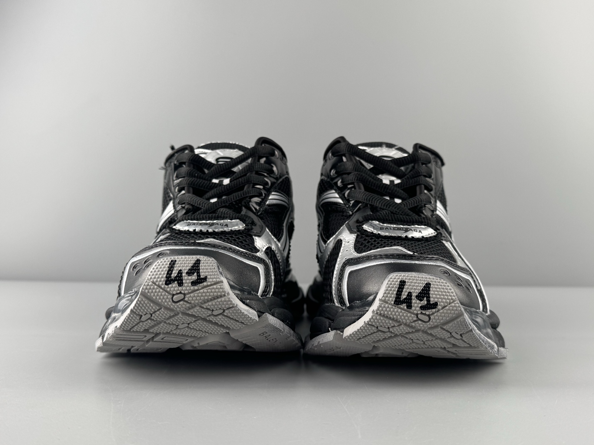 Balenciaga Basic Shoes L-s