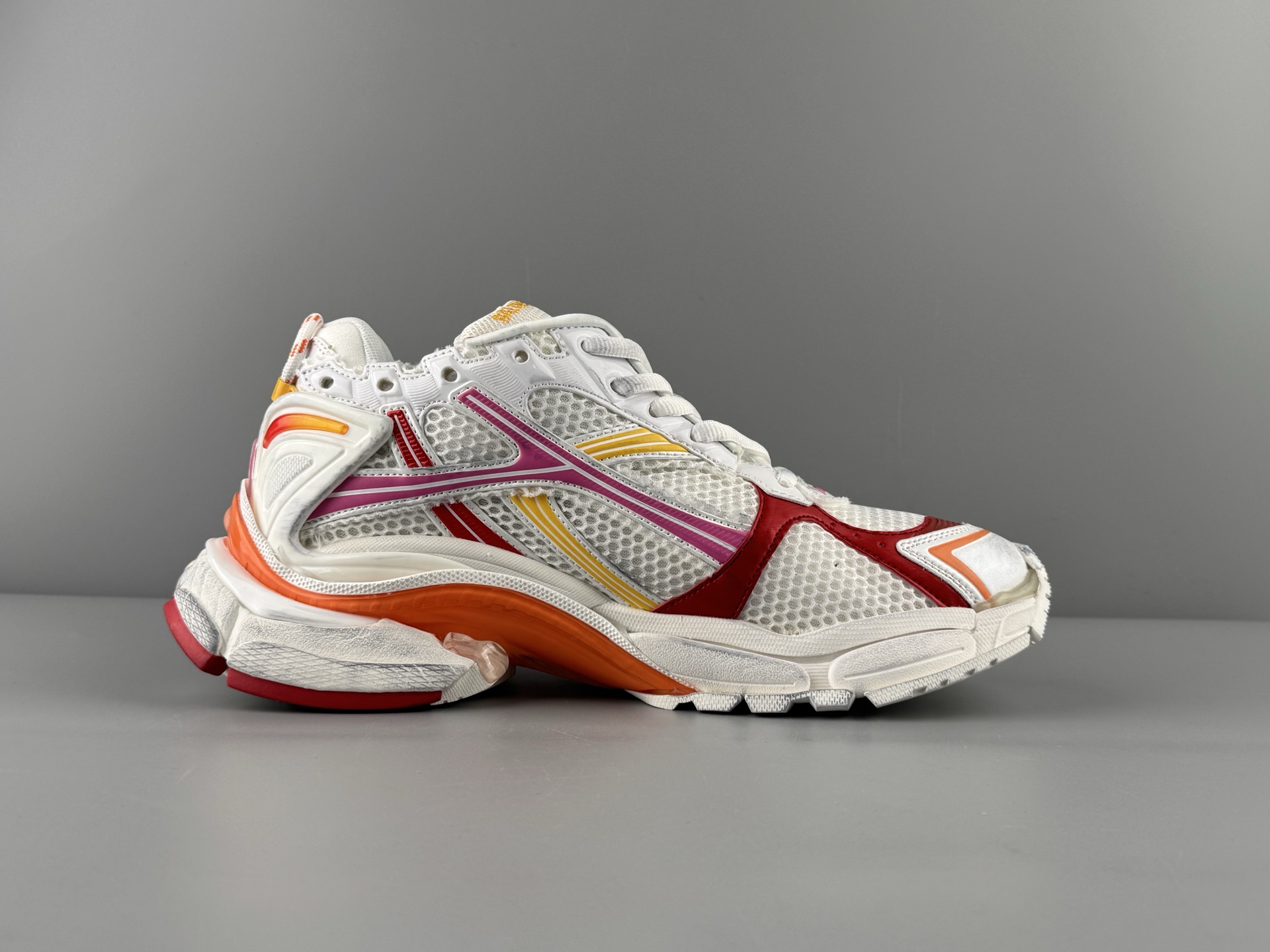 Balenciaga Basic Shoes L-s