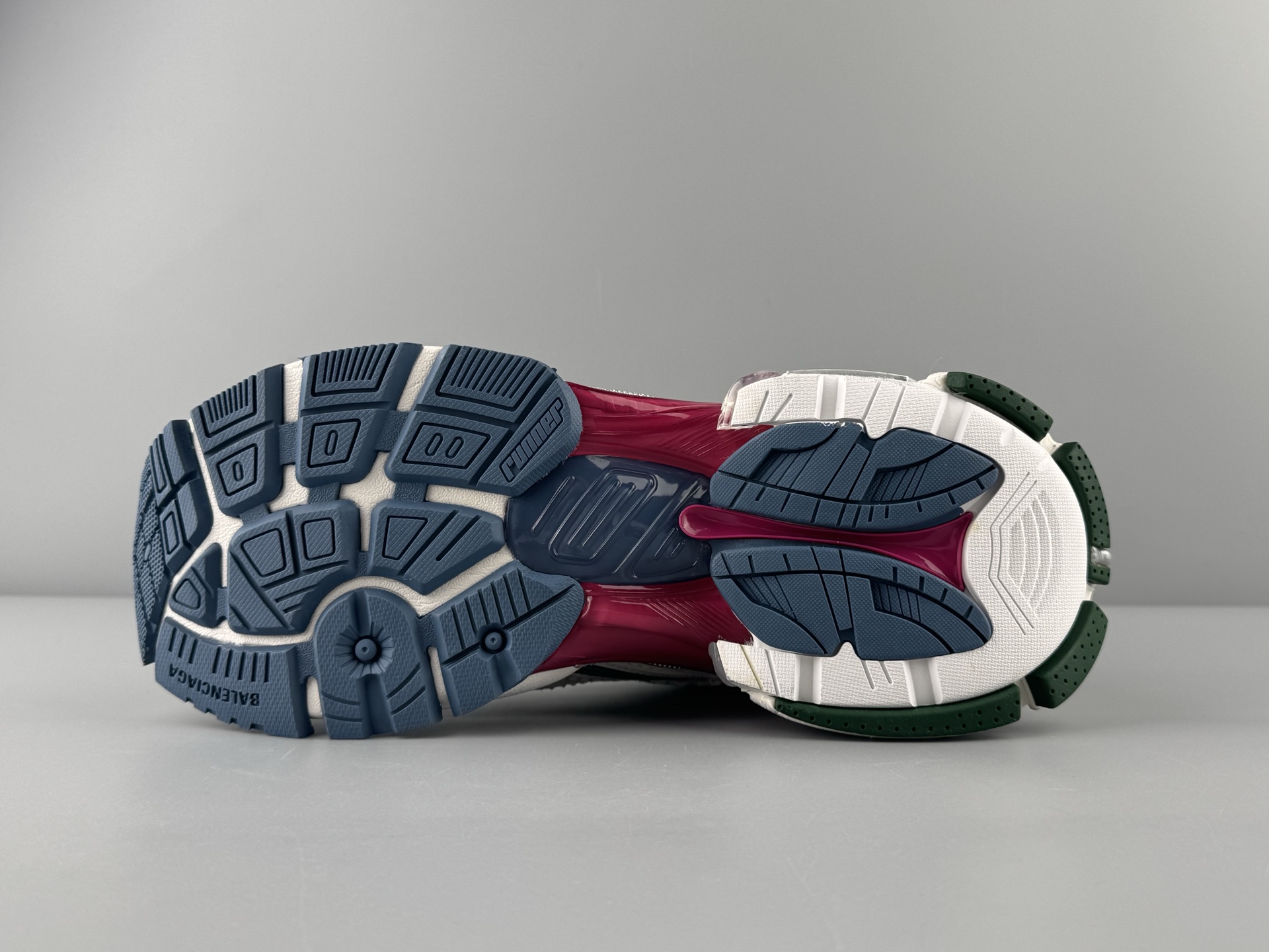Balenciaga Basic Shoes L-s