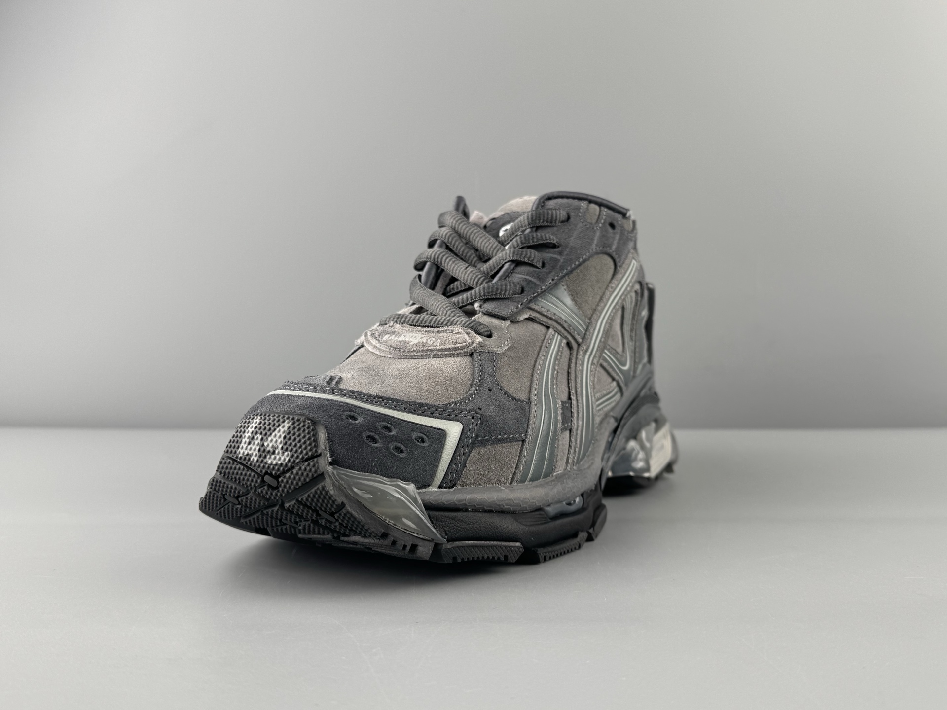 Balenciaga Basic Shoes L-s