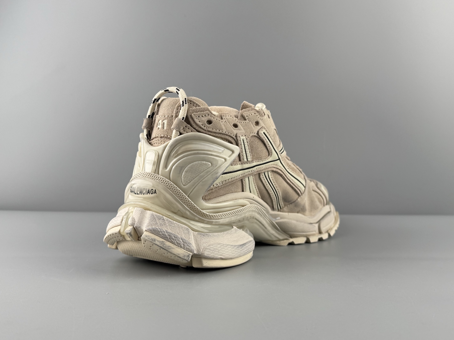 Balenciaga Basic Shoes L-s