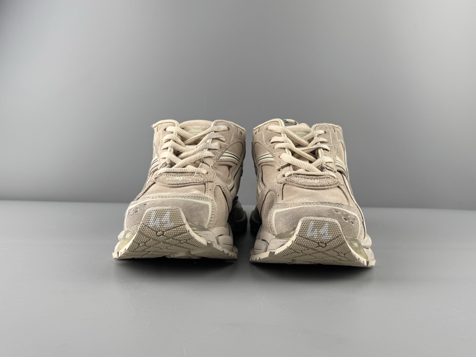 Balenciaga Basic Shoes L-s