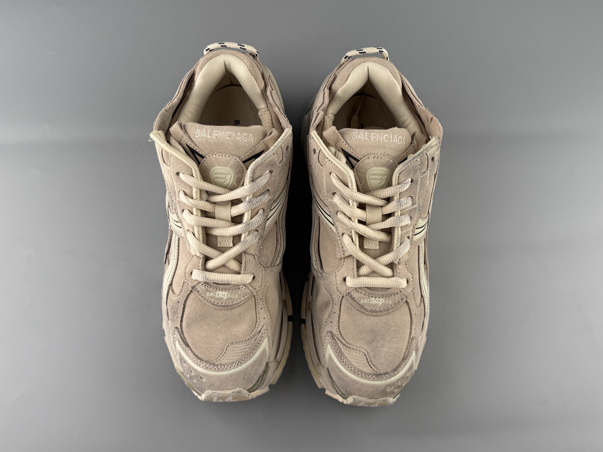 Balenciaga Basic Shoes L-s