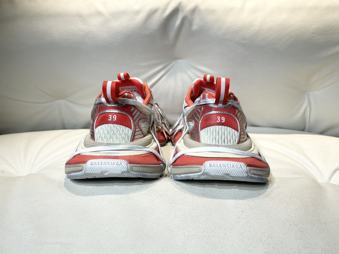 Balenciaga Basic Shoes L-s