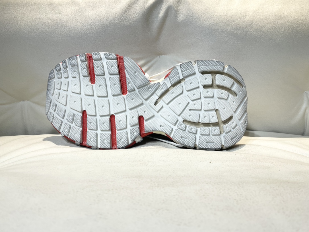 Balenciaga Basic Shoes L-s