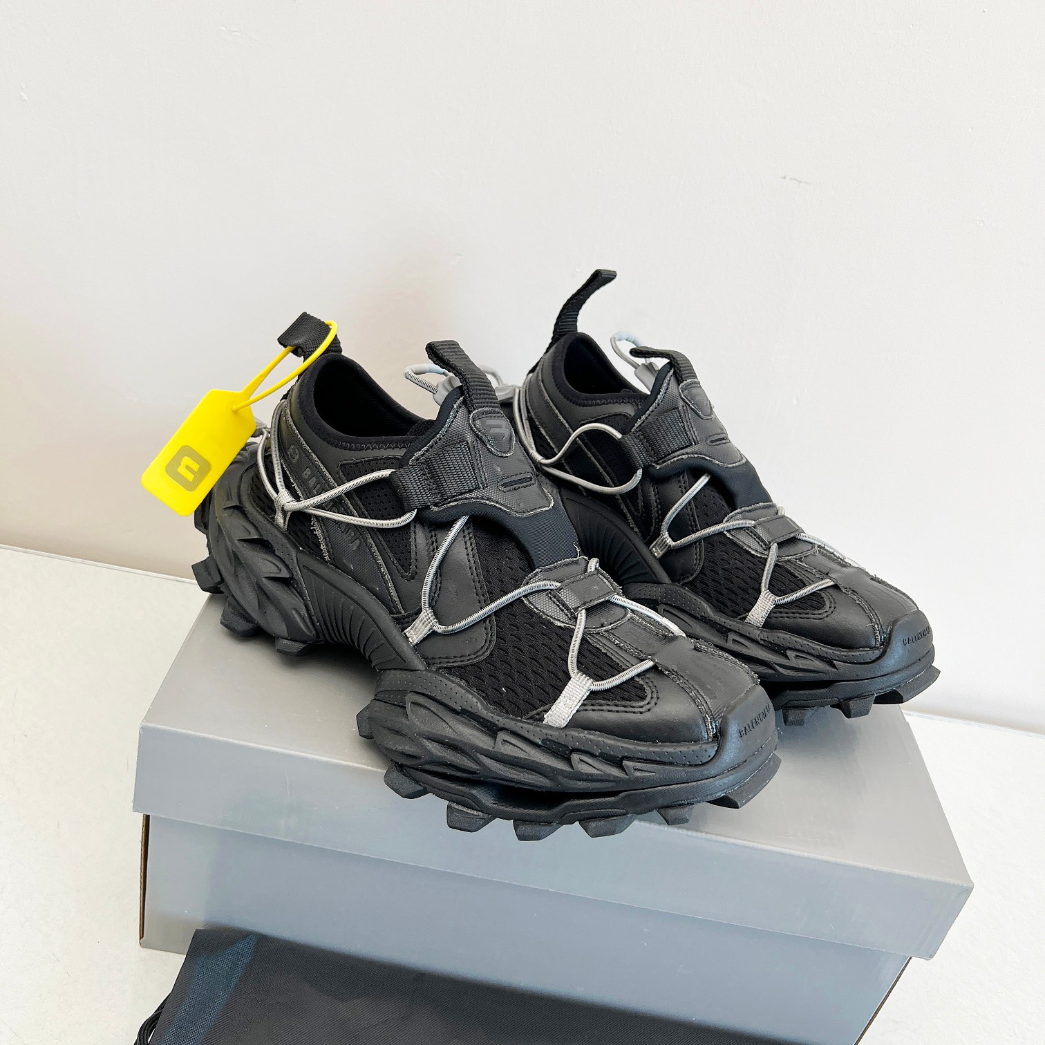 Balenciaga Male Basic Shoes L