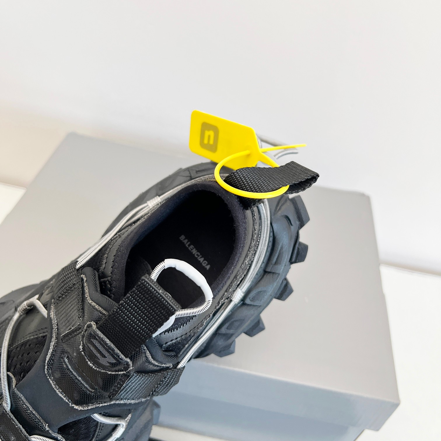 Balenciaga Male Basic Shoes L