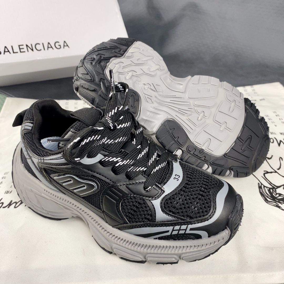 Balenciaga Male Sneakers Breathable L-xl