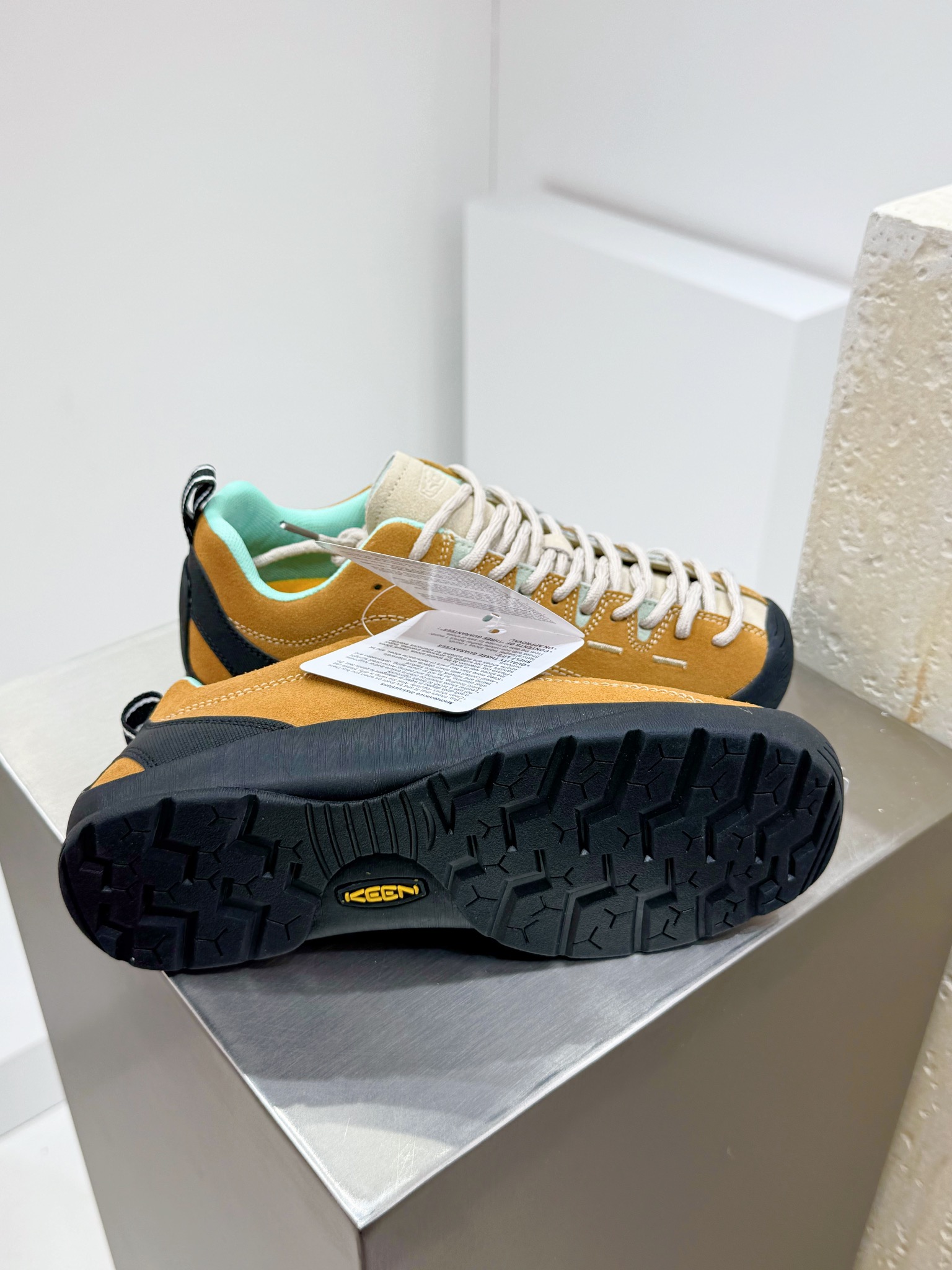 Male Sandals S